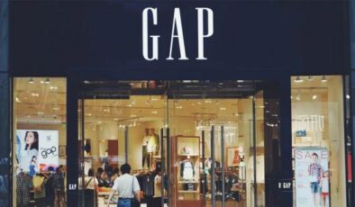ABD’li GAP Mağazalarını Kapatıyor