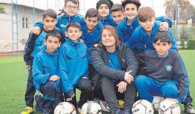Songül Paksoy’un ismi, Adana Demirspor’un futbol akademisi tesislerine