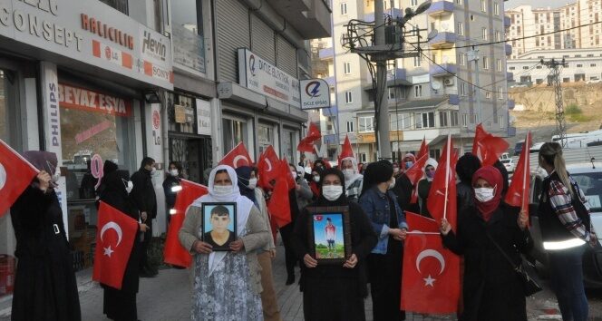 Şırnak anneleri HDP’den çocuklarını istiyor