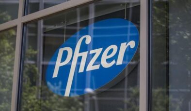 Pfizer, 2021’de koronavirüs aşısından yaklaşık 15 milyar dolarlık gelir hedefliyor