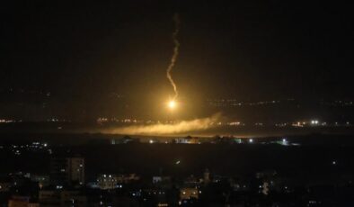 İddia: İsrail Şam’a füze saldırısı düzenledi