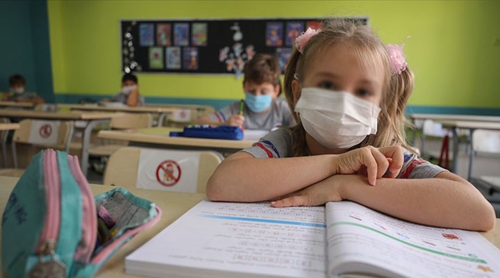 Sinop'ta koronavirüs vakaları görülen bir okulda eğitime ara verildi