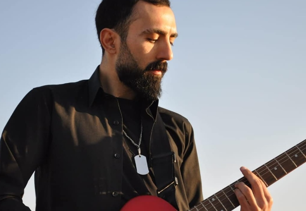 Türk Rock Müzik Sanatçısı ve Söz yazarı Ümit Fazıl Geleri