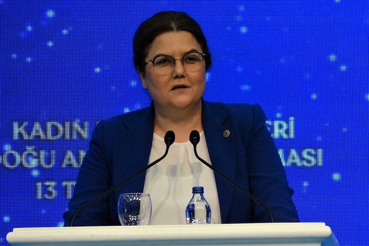 Aile ve Sosyal Hizmetler Bakanı Yanık: “Diyarbakır Anneleri yaklaşık 2 senedir susmuyorlar, hesap soruyorlar”