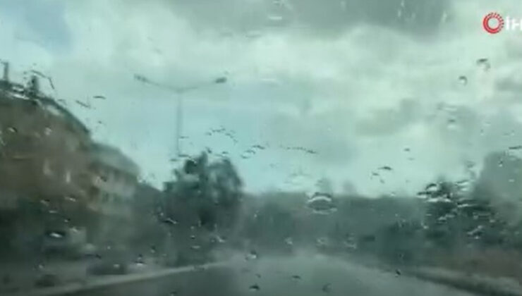 Anadolu Yakası’nda sağanak yağış başladı