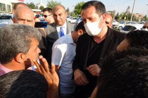 HDP önündeki evlat nöbeti tutan ailelerden CHP’ye sert tepki