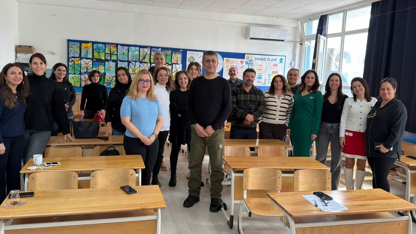 İzmir Menemen Bülent Okan İlkokulu’nda Bilimsel Sınıf Yönetimi Semineri Başarıyla Gerçekleştirildi